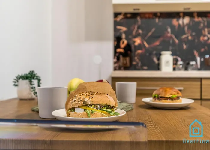 홈스테이 Pane - Charming Place, 5 Minutes To Old Town *